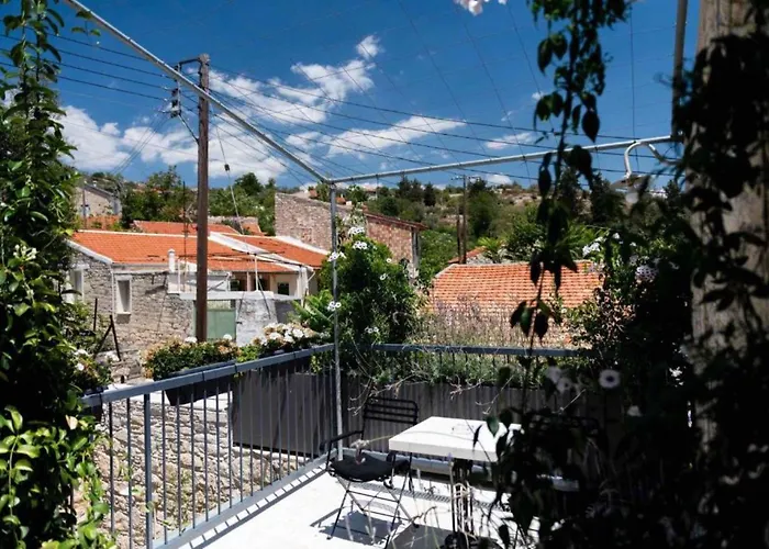 فندق مبيت وإفطار Oinou Strata - Adults Only 4*