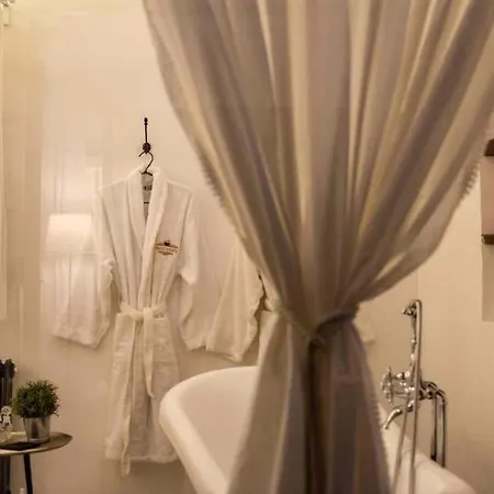 Oinou Strata - Adults Only Bed & Breakfast Vouni