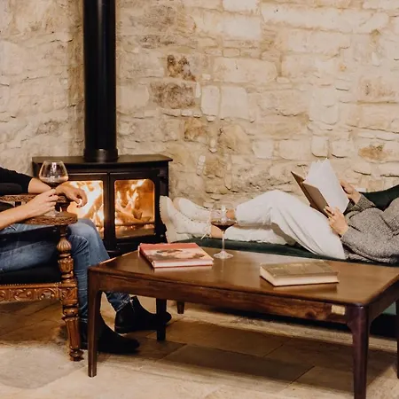 Oinou Strata - Adults Only Bed & Breakfast Vouni