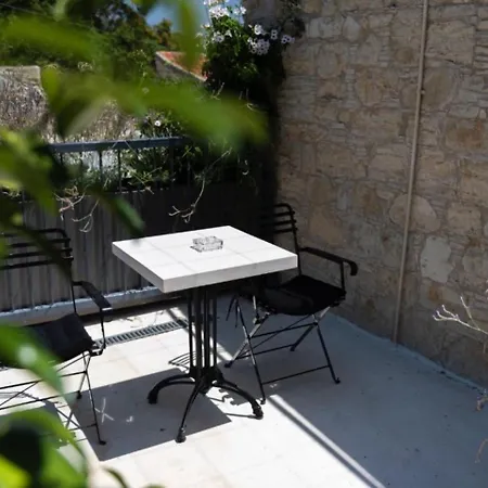 Oinou Strata - Adults Only 4*