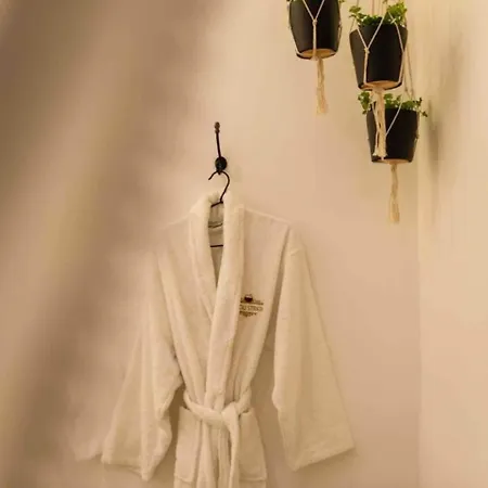 Bed & Breakfast Oinou Strata - Adults Only 4*