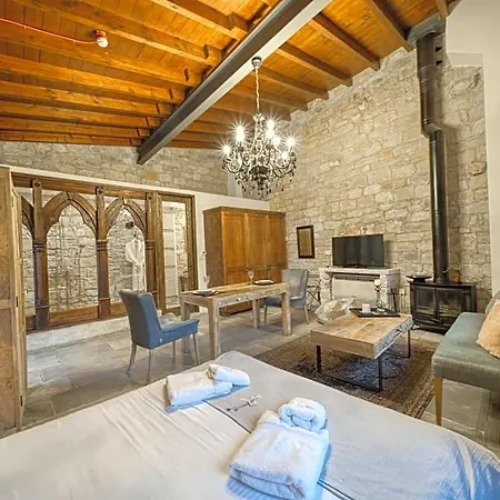 Oinou Strata - Adults Only Bed & Breakfast 4*