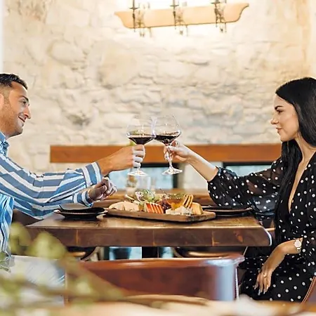 B&B Oinou Strata - Adults Only 4*