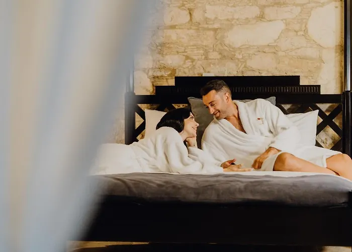 Oinou Strata - Adults Only 4* Vouni