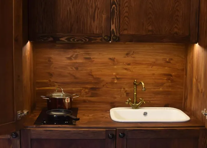 Oinou Strata - Adults Only Bed & Breakfast Vouni