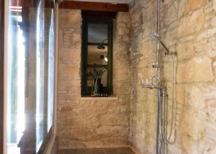 Oinou Strata - Adults Only Bed & Breakfast 4*